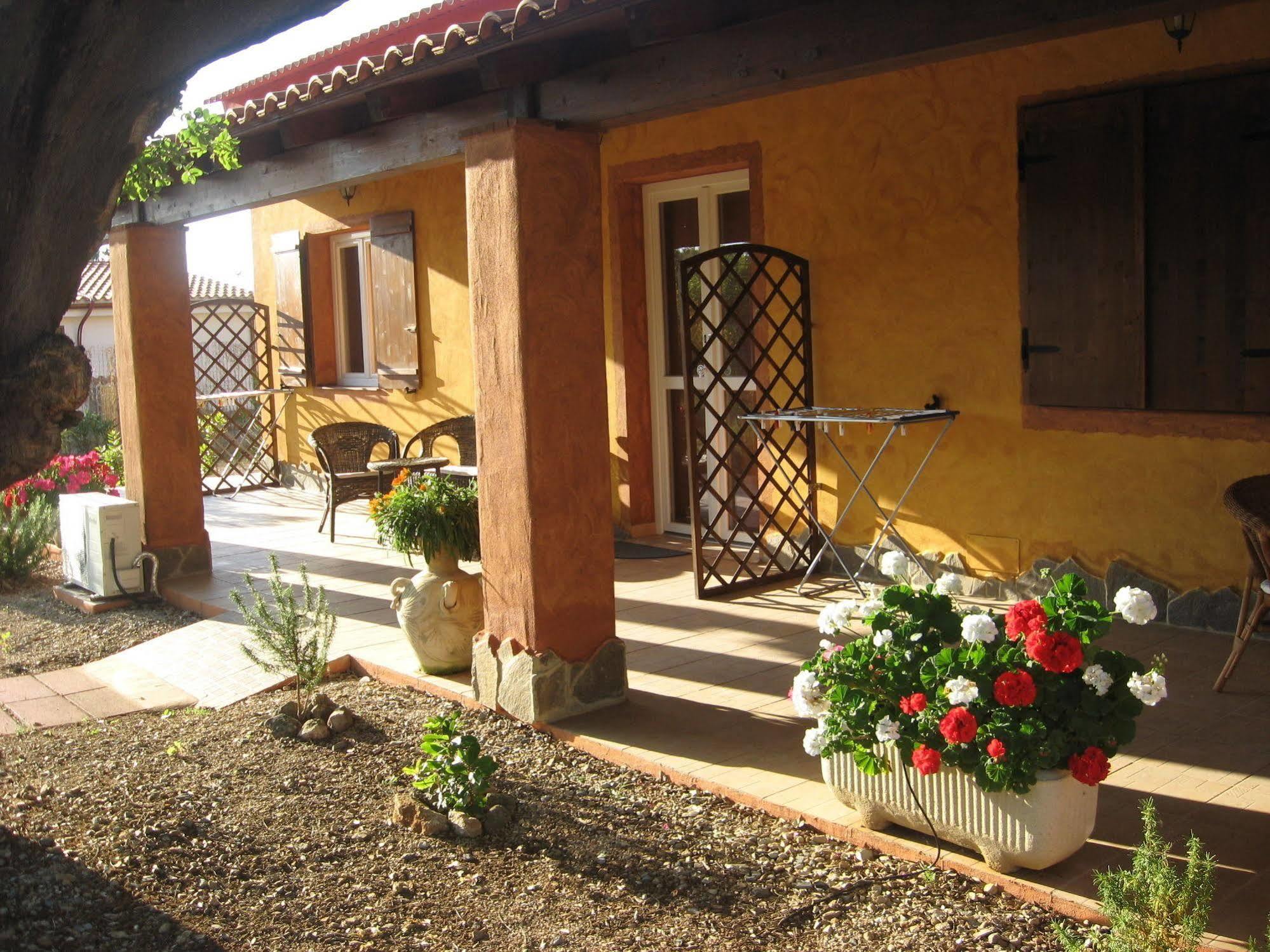 Agriturismo La Barca In Secca Olmedo Exterior photo